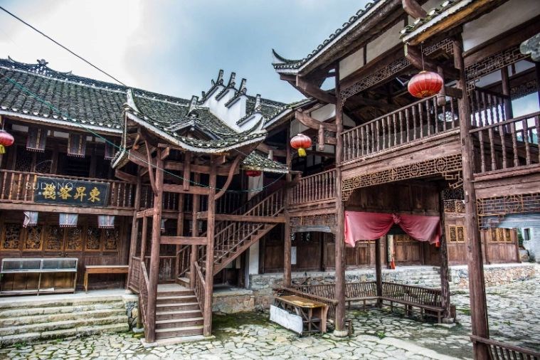 Tour Phượng Hoàng Cổ Trấn - Trương Gia Giới - 5N4D Khởi Hành Từ Hà Nội